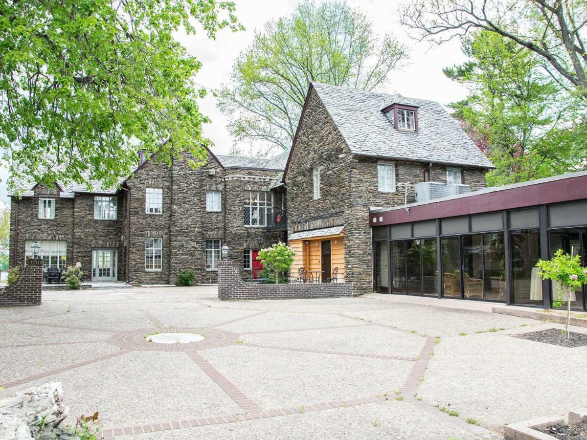 Bed and Breakfast The Manor On Front Harrisburg Exterior foto
